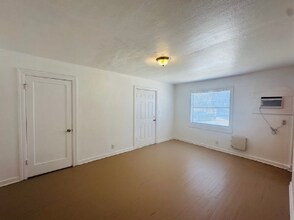 2220 7th St S in St. Petersburg, FL - Building Photo - Building Photo