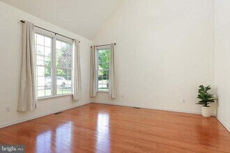 11 Wedgewood Ct in Princeton, NJ - Building Photo - Building Photo