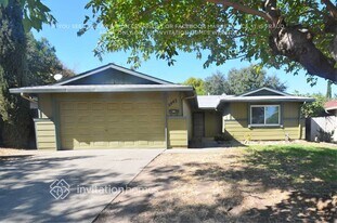 5443 Andrea Blvd in Sacramento, CA - Building Photo