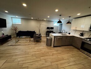 1821 I St NE in Washington, DC - Building Photo - Building Photo