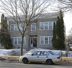 1646 Selby Ave in St. Paul, MN - Building Photo - Building Photo