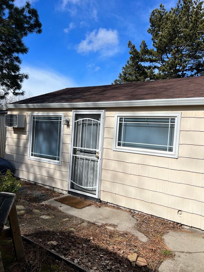 property at 611 Normal Ave