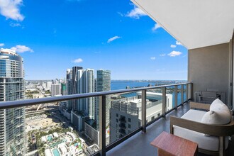 159 NE 6th St in Miami, FL - Building Photo - Building Photo