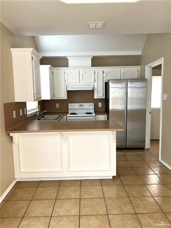 4 La Mancha Dr in Edinburg, TX - Building Photo - Building Photo