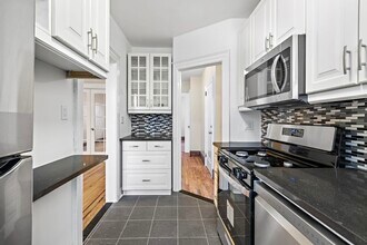37 Grace St in Jersey City, NJ - Building Photo - Building Photo