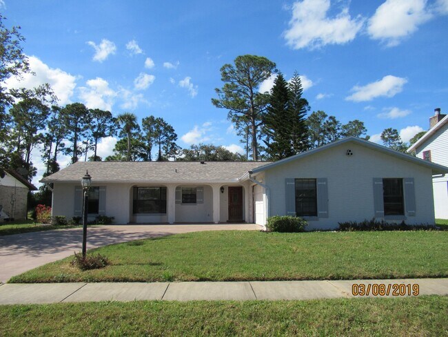 property at 336 Yorktowne Dr