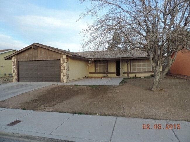 property at 833 Dusk Dr