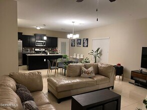 13208 Pocklington Rd, Unit 0107 in El Paso, TX - Building Photo - Building Photo