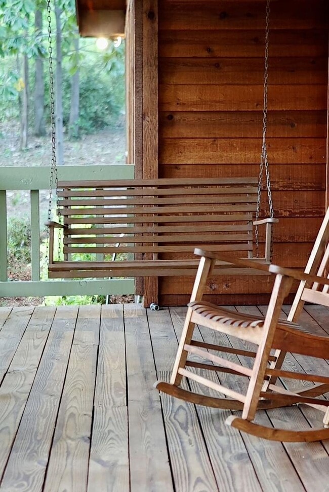 550 N College St in Auburn, AL - Building Photo - Building Photo