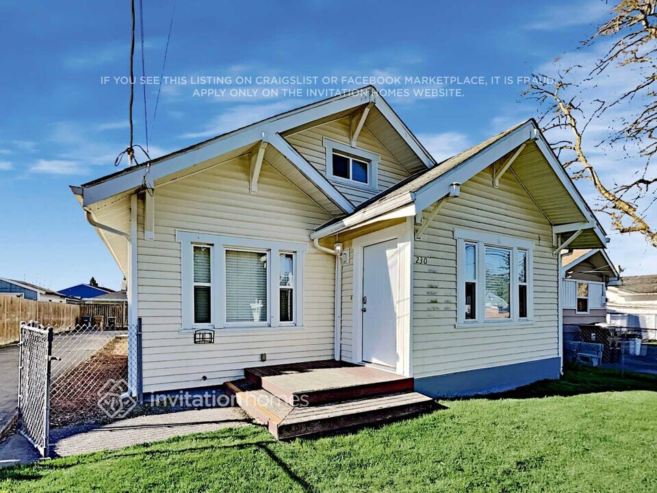 230 S 79th St in Tacoma, WA - Building Photo