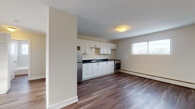 Westview in Ottawa, ON - Building Photo - Building Photo