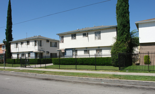 6929 Fulton Ave in North Hollywood, CA - Building Photo - Building Photo