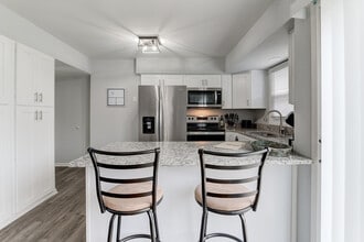 2408 Springdale Rd in Waukesha, WI - Building Photo - Building Photo