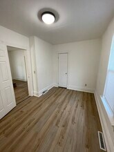 630 Hagerer St, Unit Lower in Racine, WI - Building Photo - Building Photo