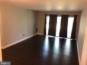 2574 Riva Rd-Unit -4A in Annapolis, MD - Building Photo - Building Photo