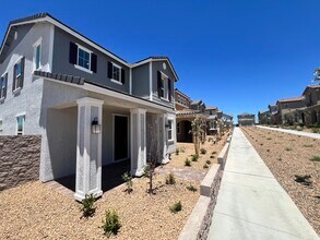3545 Via Aurelia Ln in Henderson, NV - Building Photo - Building Photo