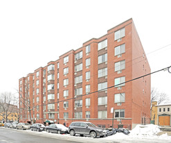 13849 Barclay Ave Apartments