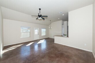 245 Joanne Lp in Buda, TX - Building Photo - Building Photo