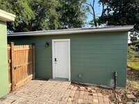 5 Dr R.B. Hayling Pl