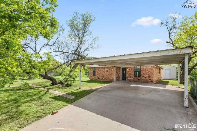 property at 4428 Sisk Rd