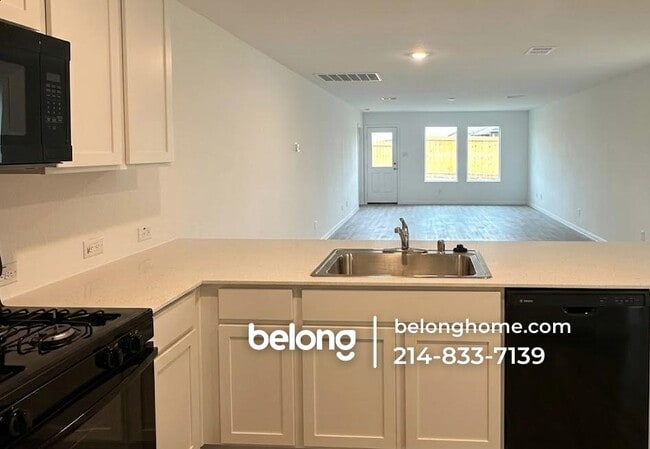 property at 1806 Chapel Hl Rd