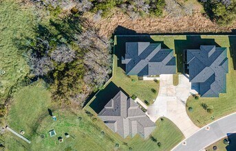 128 Roaming Rock Trl in San Marcos, TX - Building Photo - Building Photo