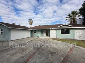 747 E Benbow St in Covina, CA - Building Photo