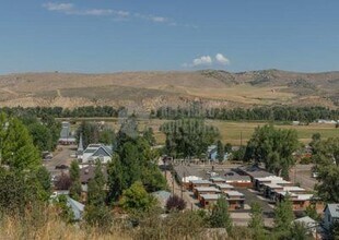 280 Washington Ave in Hayden, CO - Foto de edificio - Building Photo