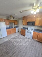 1398 Lucerne Loop Rd NE in Winter Haven, FL - Building Photo - Building Photo