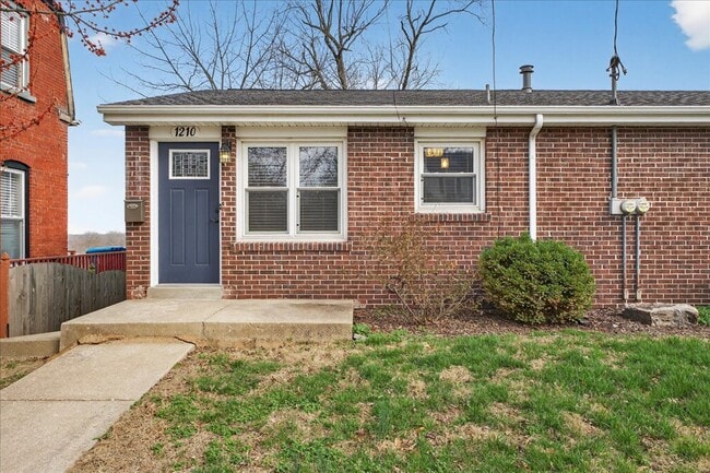 property at 1210 N 5th St