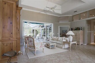 6308 Thorndon Cir in Bradenton, FL - Foto de edificio - Building Photo