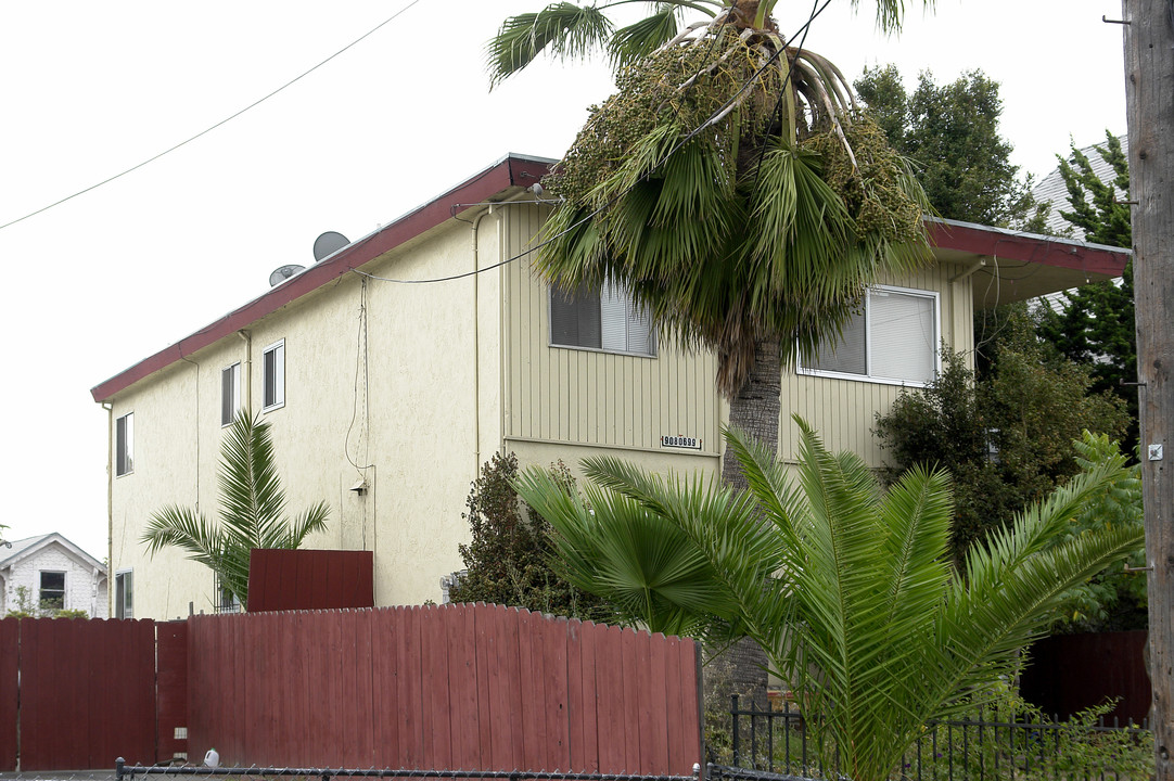 2308 9th Ave in Oakland, CA - Foto de edificio