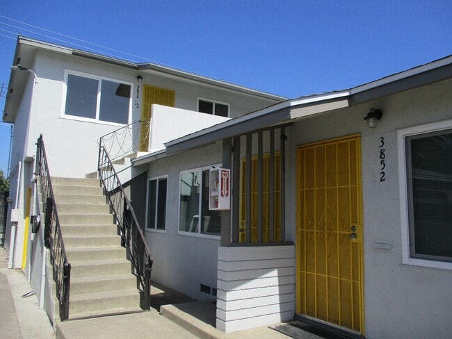 3854 Euclid Ave in San Diego, CA - Building Photo - Building Photo