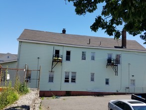 560 Paulison Avenue, Clifton, NJ 07011 in Clifton, NJ - Building Photo - Building Photo