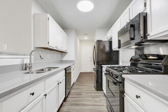 12302 Dellrey Dr in Austin, TX - Building Photo - Building Photo