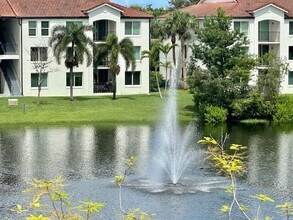 110 Villa Cir in Boynton Beach, FL - Building Photo - Building Photo