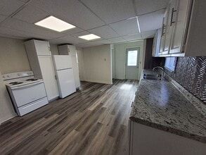 317 Chute St in Menasha, WI - Building Photo - Building Photo