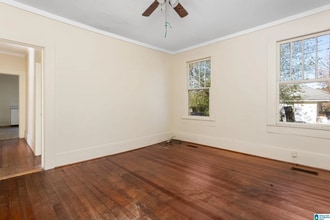 164 Virginia Ave N in Anniston, AL - Foto de edificio - Building Photo