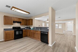 13717 Canyon Ranch Rd in Roanoke, TX - Building Photo - Building Photo