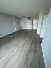919 Hillcrest Dr in Hollywood, FL - Foto de edificio - Building Photo