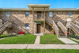 1614 Vauthier St in La Marque, TX - Foto de edificio - Building Photo