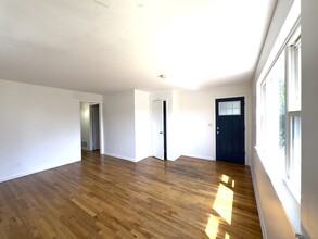 3 Sniffen St in Norwalk, CT - Building Photo - Building Photo