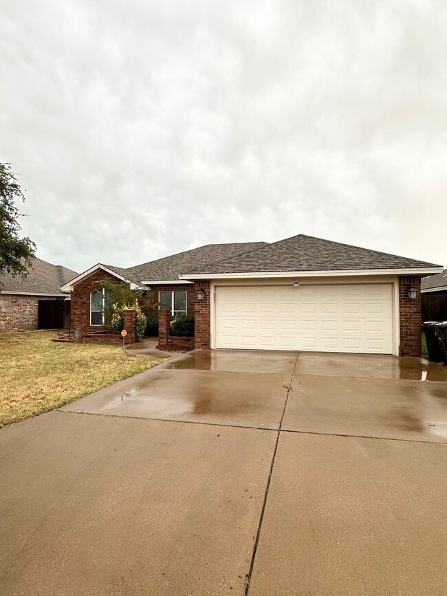 5409 San Saba Ct in Midland, TX - Building Photo - Building Photo