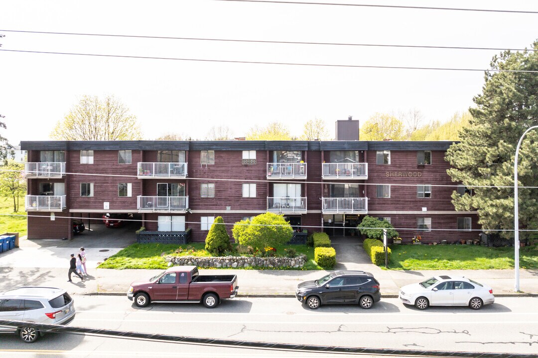 Sherwood in Surrey, BC - Building Photo