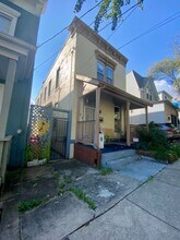 425 Warner St in Cincinnati, OH - Building Photo - Building Photo