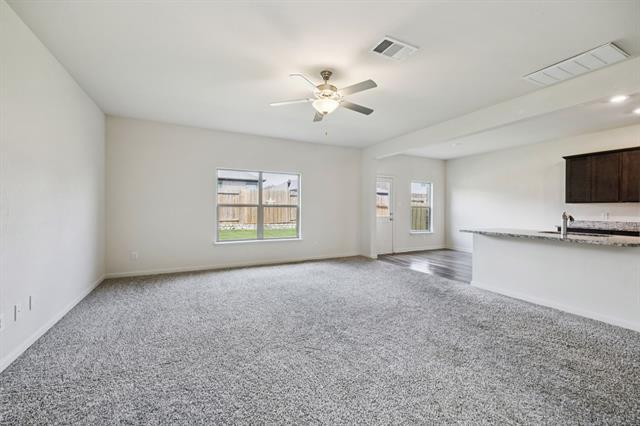817 Mallorie Ln in Ferris, TX - Building Photo - Building Photo