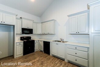 2508 111th St in Lubbock, TX - Building Photo - Building Photo