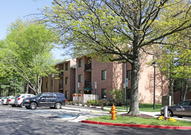 Sierra Woods Apartments in Columbia, MD - Foto de edificio - Building Photo