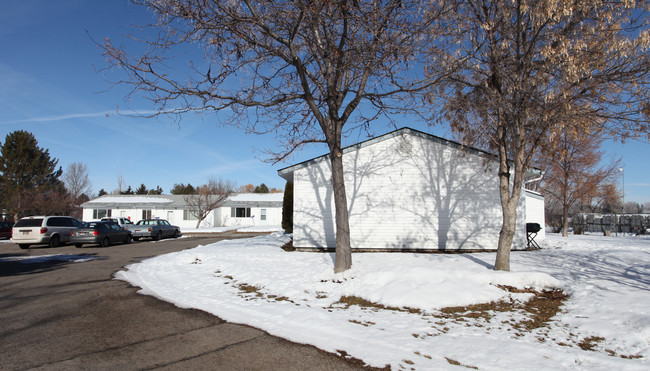 Teton View Senior Housing in Idaho Falls, ID - Foto de edificio - Building Photo