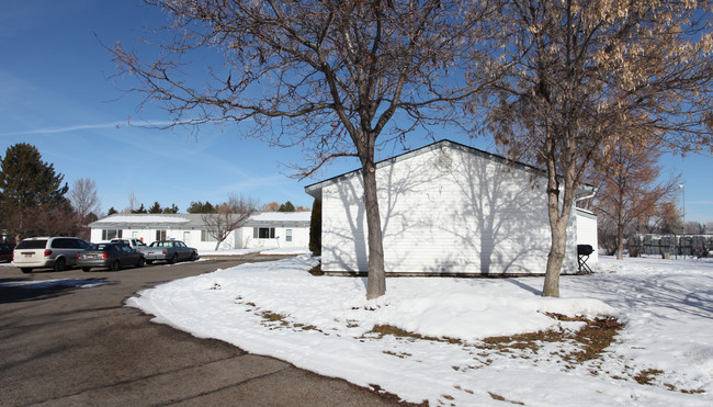 Teton View Senior Housing in Idaho Falls, ID - Building Photo - Building Photo